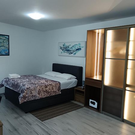 Faveria Apartments Amphitheater With Free Parking Pola Esterno foto