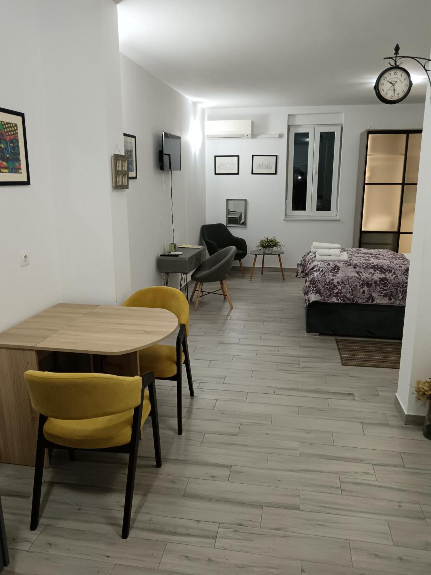 Faveria Apartments Amphitheater With Free Parking Pola Esterno foto